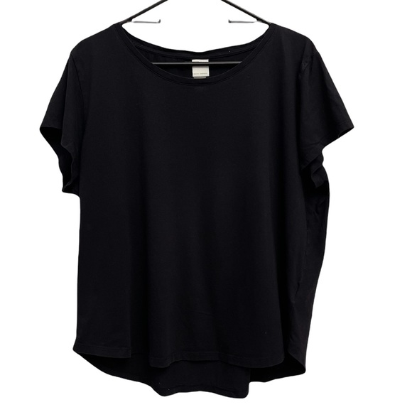 H&M Tops - H&M Basic Short Sleeve Black Shirt Size XL
